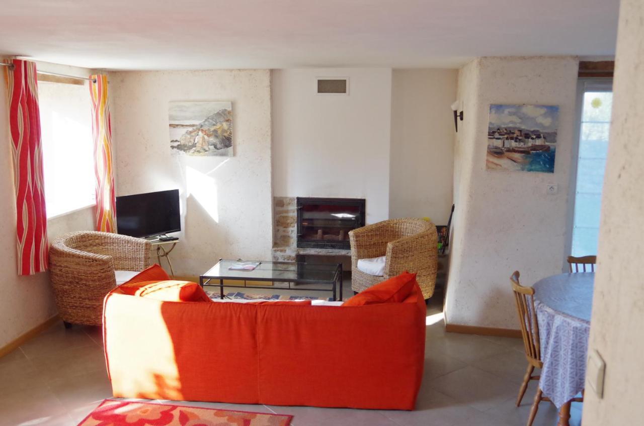 Gites Du Manoir De Goandour Crozon Habitación foto